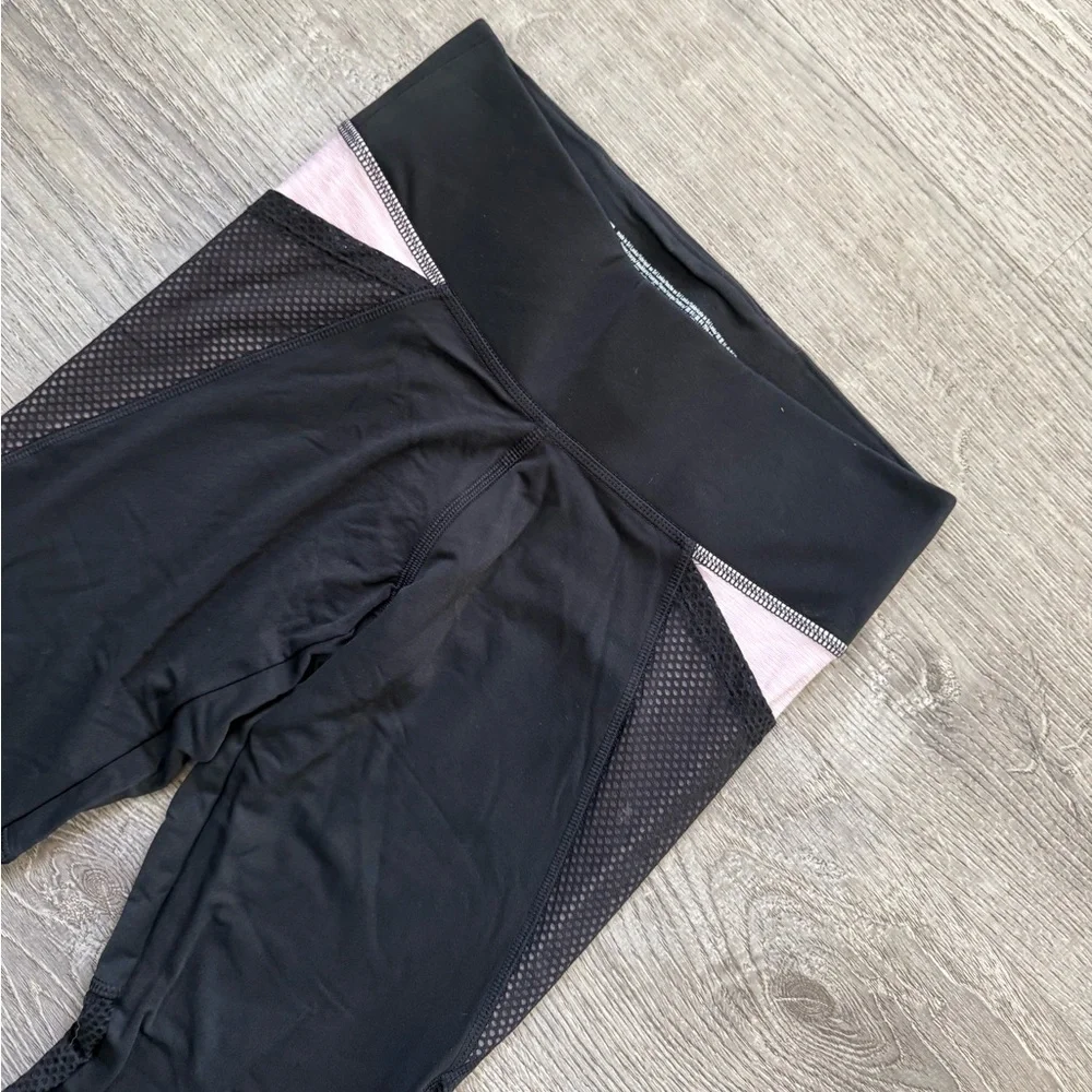 •PINK VICTORIA’S SECRET• ULTIMATE LEGGINGS - Picture 5 of 6